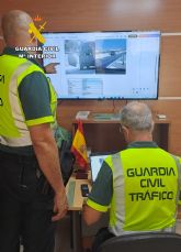 La Guardia Civil sorprende a dos conductores a m�s de 200 km/hora