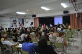 La alcaldesa y la edil de cultura inauguran el curso de Educacin para Adultos