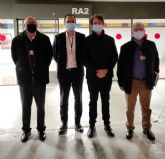 Voluntarios del Santander imparten un taller de educaci�n financiera en el Centro Penitenciario de Murcia II