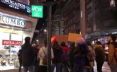 VOX Murcia denuncia el acoso a su sede durante la marcha feminista