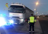 La Guardia Civil intercepta a un camionero quintuplicando la tasa máxima de alcoholemia