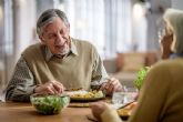 Una alimentación adaptada a la tercera edad, clave para un envejecimiento saludable