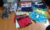 La Policia Local decomisa 399 productos de imitacion en el mercadillo de Los Dolores