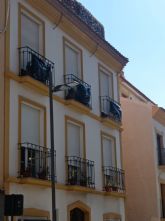 IU lamenta y denuncia el desinters municipal por los efectos de las fiestas en las calles y en las viviendas del casco histrico de Lorca