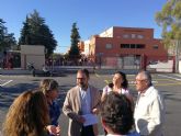 El alcalde de Lorca supervisa el estado de las obras de ampliacin del aparcamiento del IES San Juan Bosco
