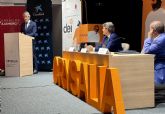 El consejero de Empresa destaca el papel de las empresas de inserci�n 'para llevar a cabo la m�s importante de las pol�ticas sociales como es ayudar a encontrar un empleo a las personas que tienen m�s dificultades'