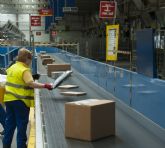 CORREOS aumenta en 300 Km/da el recorrido de sus redes de transporte en la Regin de Murcia para esta campaña