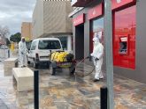 Seis equipos con 12 operarios fumigarn a partir de mañana las zonas cercanas a establecimientos abiertos en todo el municipio de San Javier