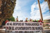 Delegados del SIME se concentran en la Glorieta para exigir la estabilización de todo el personal interino o temporal del Ayuntamiento de Murcia