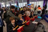 El gaming demuestra su potencial terapéutico en la tercera edad en una jornada intergeneracional entre mayores y jóvenes en el Campus del Videojuego
