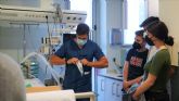 Los estudiantes de Ingenier�a Biom�dica visitan la UCI del Hospital Santa Luc�a