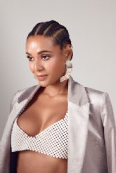 JEIMY OSORIO presenta '22:22 Remixes' fusionando m�sica y sanaci�n sonora