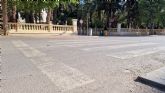El PSOE de Lorca denuncia la peligrosidad por el estado de abandono de los pasos de peatones en la Avenida Fuerzas Armas y calle Juan Antonio Dimas