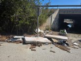 El PSOE denuncia la proliferación de vertidos y suciedad en Molina de Segura