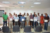 Doce participantes en el PMEF de mejora de accesibilidad reciben el certificado de profesionalidad de operaciones auxiliares de acabados rgidos y urbanizacin