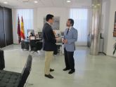 El consejero de Fomento se rene con el alcalde de San Javier