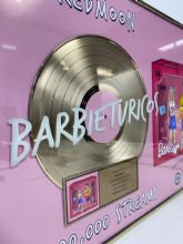 RedMoon sigue demostrando que no tiene techo: BARBIETRICOS  alcanza el milln de escuchas