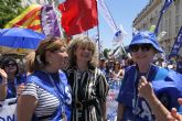 Cerca de 3.500 t�cnicos sanitarios de toda espa&ntilde;a se han manifestado esta ma&ntilde;ana por su clasificaci�n profesional