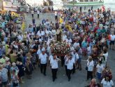 La flota pesquera de la localidad acompaña a la Virgen del Carmen en la tradicional procesin martima