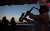 Vuelven a Cartagena los paseos en barco por el puerto con música en directo para contemplar el atardecer