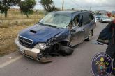 Choque fronto lateral de un camin y un turismo en San Jos Obrero