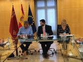 El presidente de la Comunidad se re�ne con representantes de la Red de Lucha contra la Pobreza y la Exclusi�n Social de la Regi�n de Murcia
