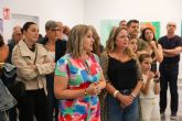 Ana S�nchez presenta <El despertar del mirlo>, una invitaci�n a volar libre a trav�s del color