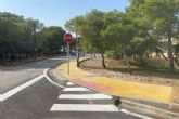 Los vecinos de la urbanizacin de San Gins en La Azoha disfrutan de nuevas aceras accesibles en la calle Meridiano