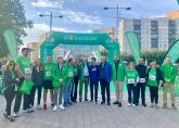 Salud muestra su apoyo a la actividad de la Asociacin Espanola contra el Cncer en Murcia con motivo de su marcha anual