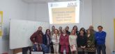 Alumnos del programa DECIDE-T asisten a una charla sobre formacin profesional para el empleo de la ADLE