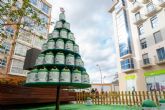 Un rbol de minigls en la Plaza del Par recuerda que hay que reciclar vidrio tambin en Navidad
