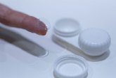 Lentes de contacto multifocales: la solución desconocida para las personas con vista cansada o presbicia