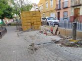 Para Podemos-Cieza, 'la suciedad en calles y plazas es una lacra que empaa la imagen de la ciudad de Cieza'