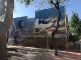 Un espectacular mural de realismo mgico se alza en el jardn de Santa Rosa