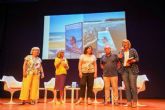 Se presenta en La Mar de Msicas La Mar de Paco, el libro que retrata la vida del creador y director del festival