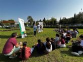 Escolares de CEIP Barriomar 74 apadrinan el jardín de La Molinera con la plantación de arbustos y actividades de concienciación
