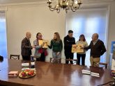Entega del cheque DOP JUMILLA solidaria a Cáritas