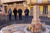 El alcalde de Lorca visita los trabajos de remodelación de la Placeta de Alcolea y la recuperación de su histórica fuente
