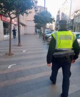 El Ayuntamiento realiza, desde hace unas semanas, un refuerzo peatonal con agentes en la zona de San Cristóbal para dar más visibilidad al servicio de Policía Local