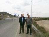 El director general de Carreteras visita con el alcalde pedneo de Zeneta la carretera RM-F16
