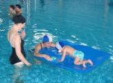 Se autoriza el mantenimiento del Servicio de Terapia Acuática con Fisioterapeuta de usuarios derivados de los centros educativos, en la piscina climatizada, durante el curso escolar