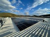 Las placas fotovoltaicas de la planta de tratamiento reducen 15 toneladas de CO2 en tres meses