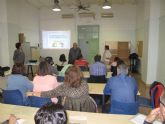 Servicios Sociales inaugura dos talleres para potenciar el crecimiento personal