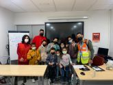 Amazon financia un proyecto de ayuda escolar de Cruz Roja Juventud en Murcia