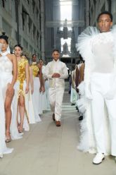 Jankovic Feliz presenta 