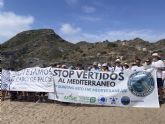 Protesta por una soluci�n definitiva para las aguas residuales de La Manga y Sur del Mar Menor