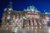 Cartagena se suma a la lucha contra el c�ncer de mama iluminando de rosa el Palacio Consistorial