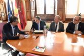 La Universidad de Murcia recibe una distincin por su poltica de Responsabilidad Social Corporativa