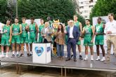 Aquadeus promociona al Albacete Basket en un milln de botellas de su agua mineral natural