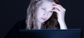 Los adolescentes pueden sufrir varios riesgos simultneos en Internet
